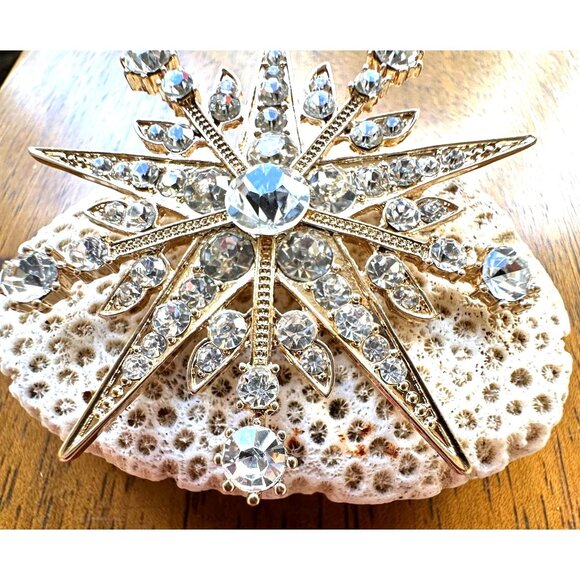 Starburst Brooch Pin Rhinestones New Celestial Jewelry Beach Ocean Chris… - Picture 8 of 12